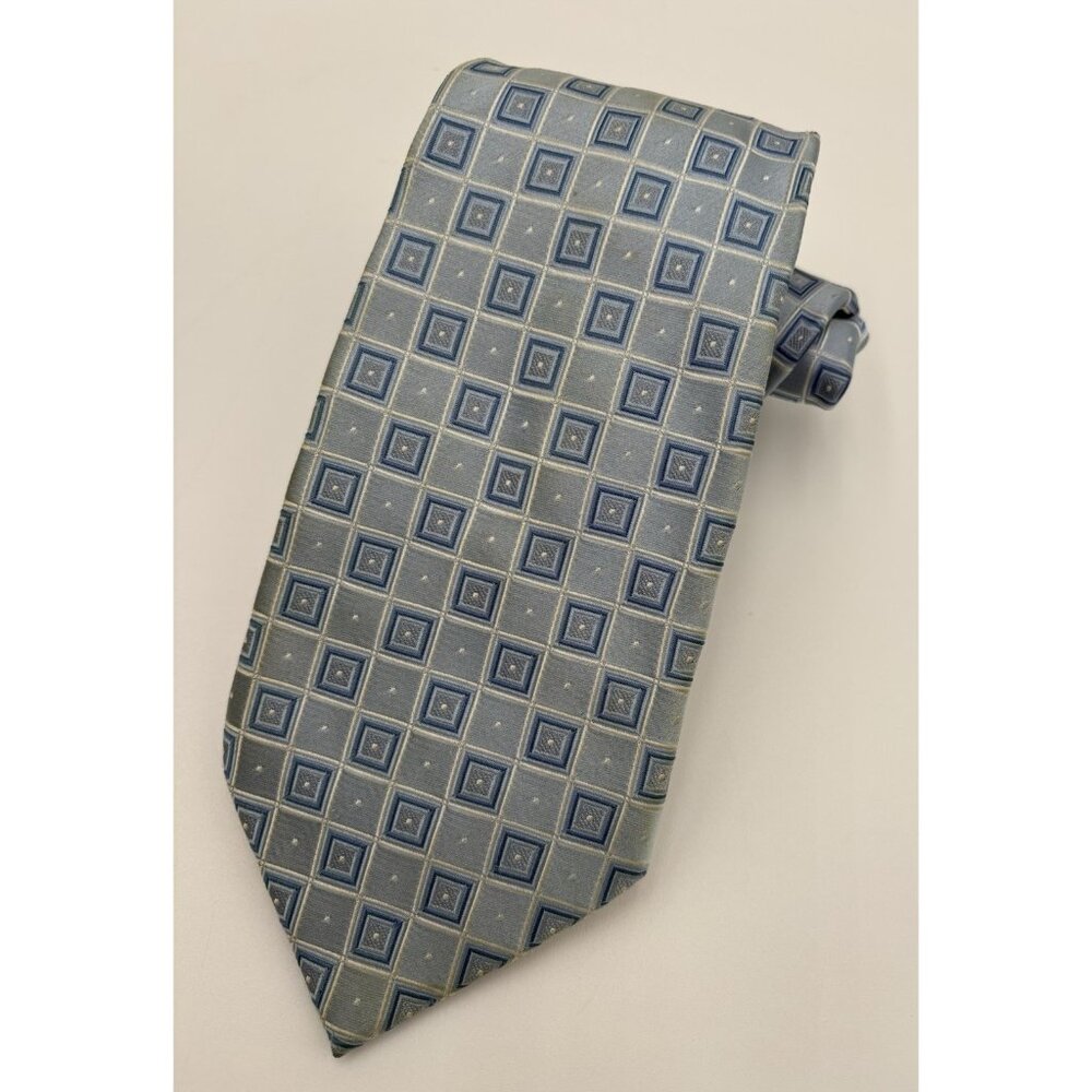 Donald J. Trump 100% Silk Signature Collection Men’s Blue Silver Squares EUC